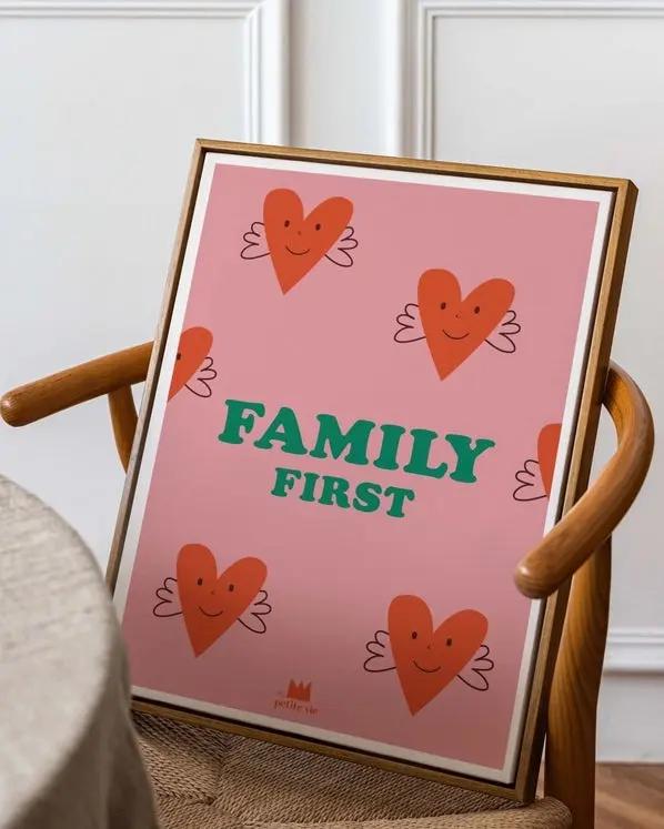 Affiche Family First